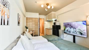 1 makuuhuone, työpöytä, kannettavalle tietokoneelle sopiva työtila