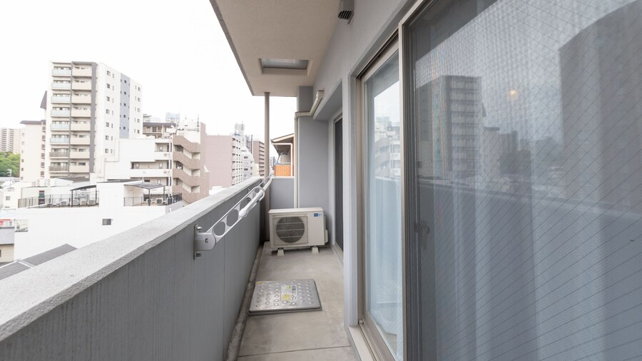 Ocean Nippombashi Higashi