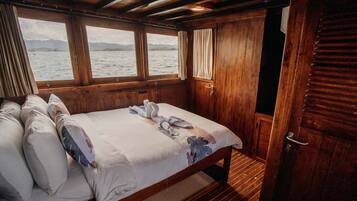 3 chambres, coffres-forts dans les chambres, accĂšs Internet