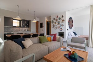 Smart TV - Nisi Living Concep - Karpathos Villa (Ialysos)