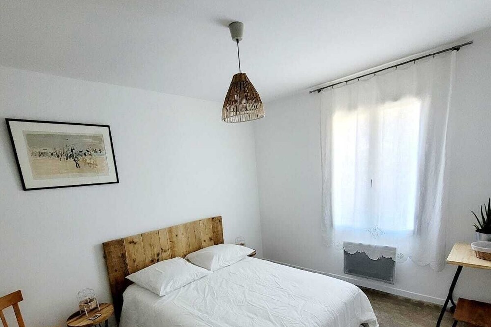 In the heart of the Luberon 4* Village House with swimming pool