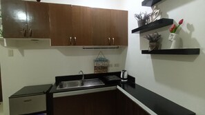 Studio | Bếp riêng | Tủ lạnh, lò vi sóng, lò nướng, bếp nấu 