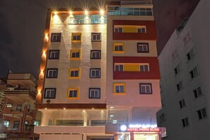施設の正面