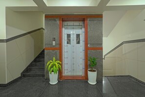 Elevator - Hotel Prime Bliss - GR Tech Park ITPL (Bengaluru)