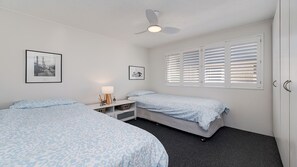 2 chambres, fer et planche à repasser, lit parapluie, Wi-Fi