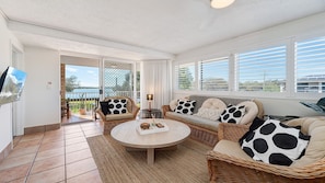 Nicht klassifiziertes Bild, 4 von 12, Schaltfläche