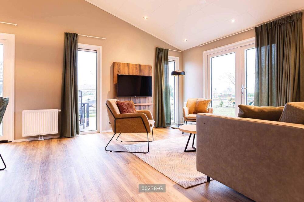 ✓ Leijhoeve at Résidence de Leuvert ✓ Holiday home for 6 persons ✓ Located near Den Bosch (Noord-Brabant) ✓ Near De IJzeren Man ✓ Book directly through the park