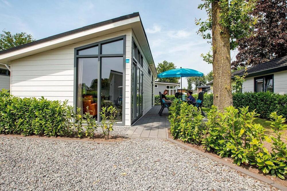 ✓ Rialto at Résidence de Leuvert ✓ Holiday home for 5 persons ✓ Located near Den Bosch (Noord-Brabant) ✓ Near De IJzeren Man ✓ Book directly through the park