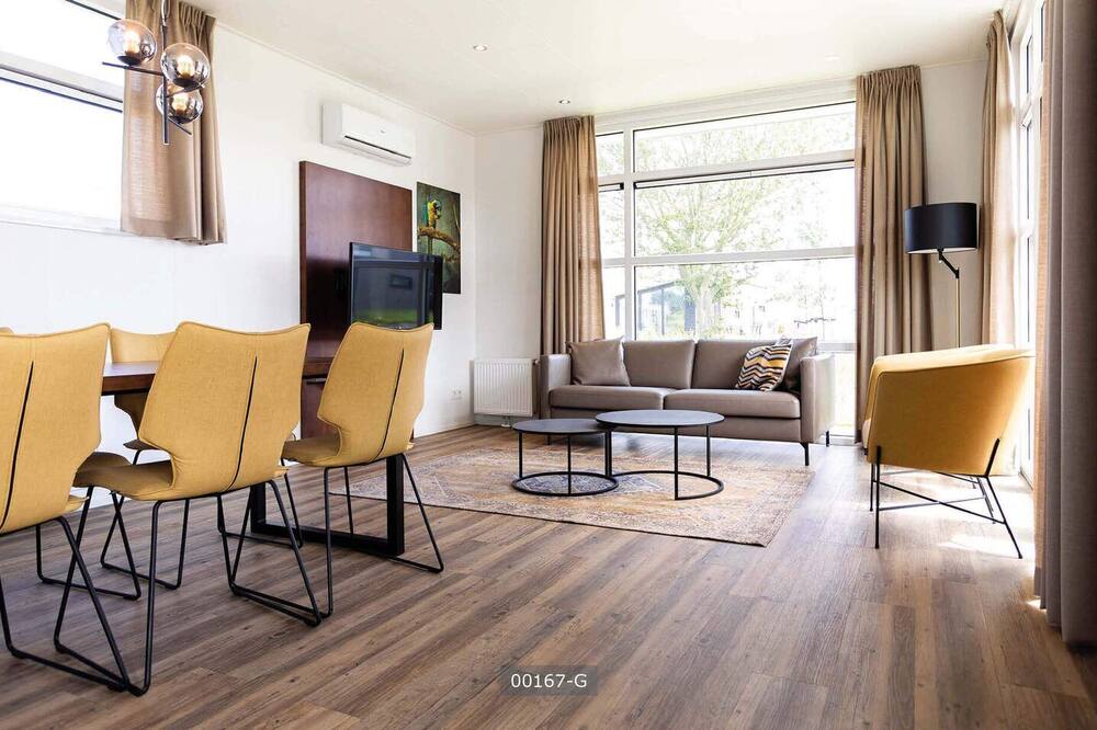 ✓ Module Special at Résidence de Leuvert ✓ Holiday home for 6 persons ✓ Located near Den Bosch (Noord-Brabant) ✓ Near De IJzeren Man ✓ Book directly through the park