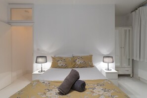 1 bedroom, travel crib, free WiFi, bed sheets