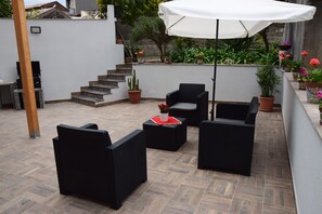 Terrace/patio - Nonna Etna Holiday House - Cozy apartment at the foot of Mount Etna (Nicolosi)