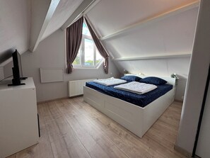 3 Schlafzimmer, kostenloses WLAN, Bettwäsche