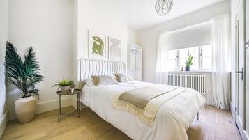 3 bedrooms, WiFi, bed sheets