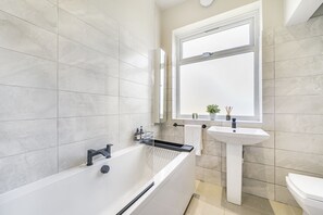 Dusche, Handtücher, Seife