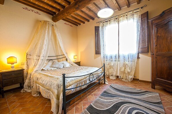 3 chambres, draps fournis