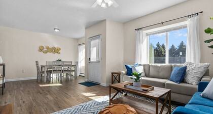 Newly Updated! Downtown & Shore