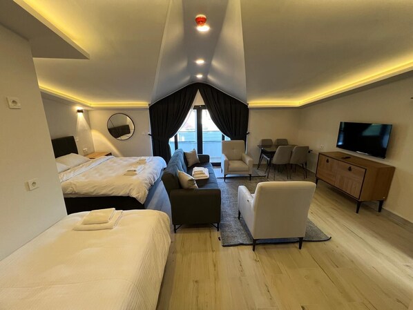 Family Quadruple Room
