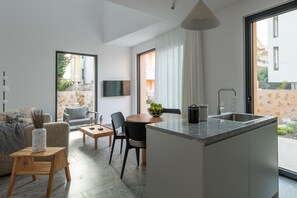 Smart TV - Nisi Boutique Living Concept - Kasos (Ialysos)