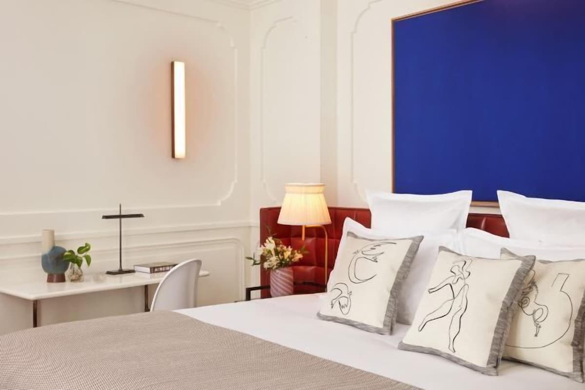 1 dormitorio y ropa de cama de alta calidad