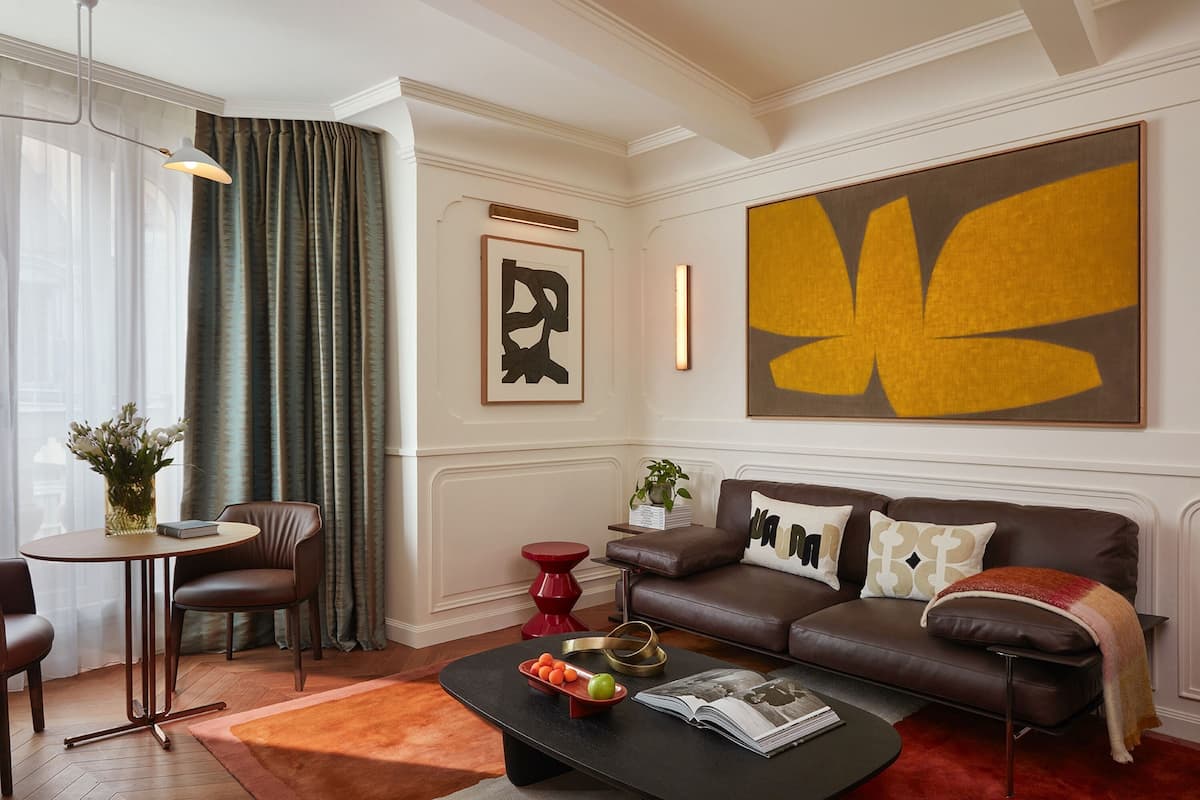 Signature Suite | 1 bilik tidur, peralatan tempat tidur premium, tilam berlapik, bar mini