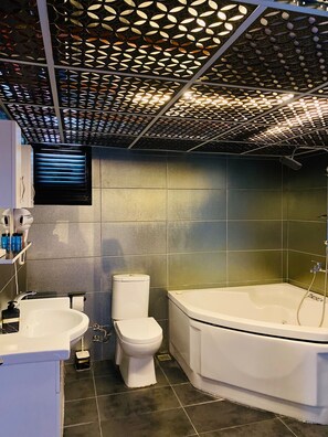 Deluxe Room | Bathroom - Hotel De Perlas (Atakum)