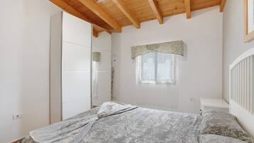 3 Schlafzimmer, Bügeleisen/Bügelbrett, kostenloses WLAN, Bettwäsche