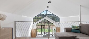 Casa vacanze "Enora" con vista sulle montagne, piscina privata e Wi-Fi