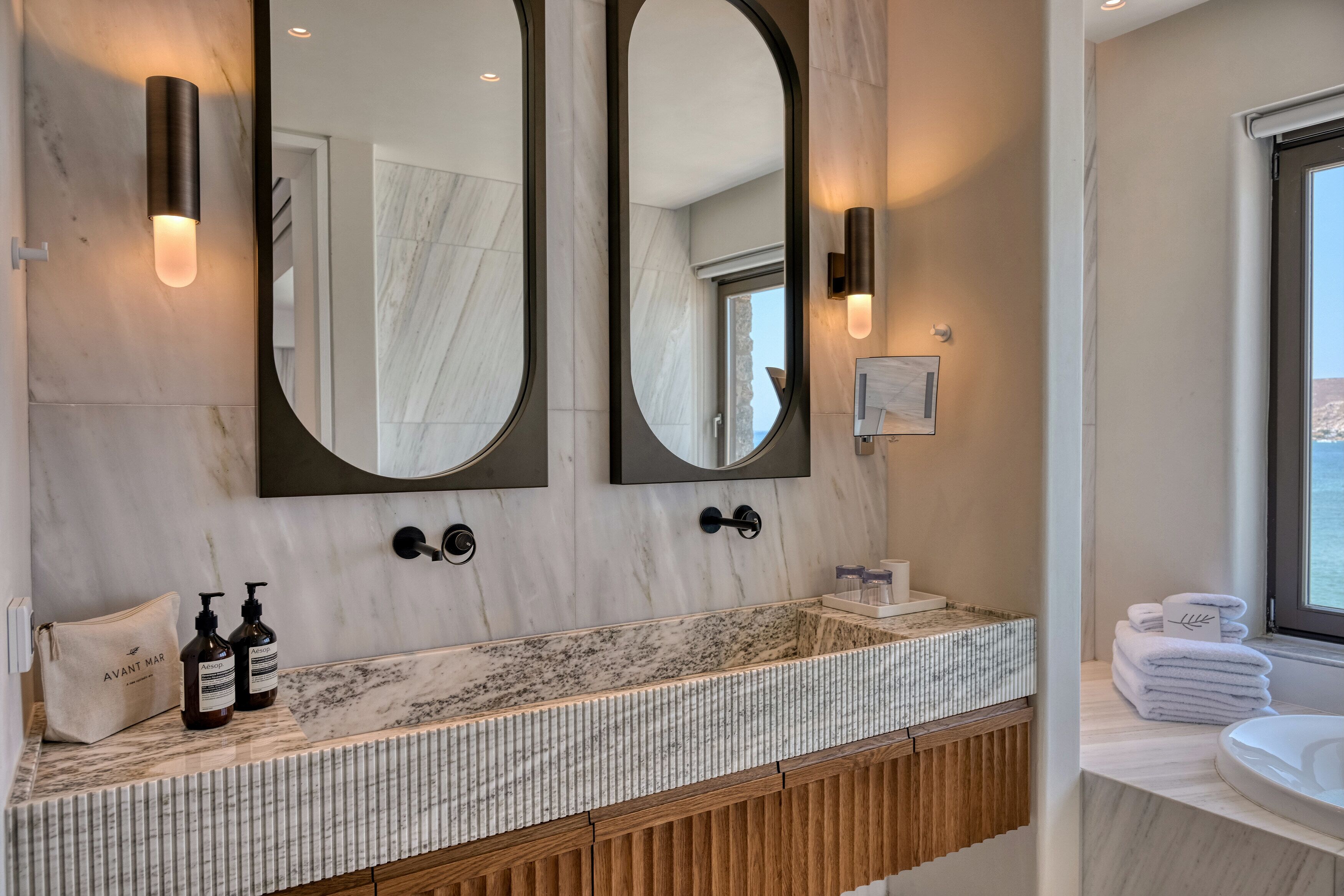 Photo - Avant Mar Paros