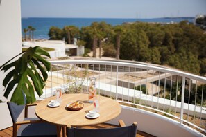 Superior Suite | Exterior - Avant Mar Paros (Paros)