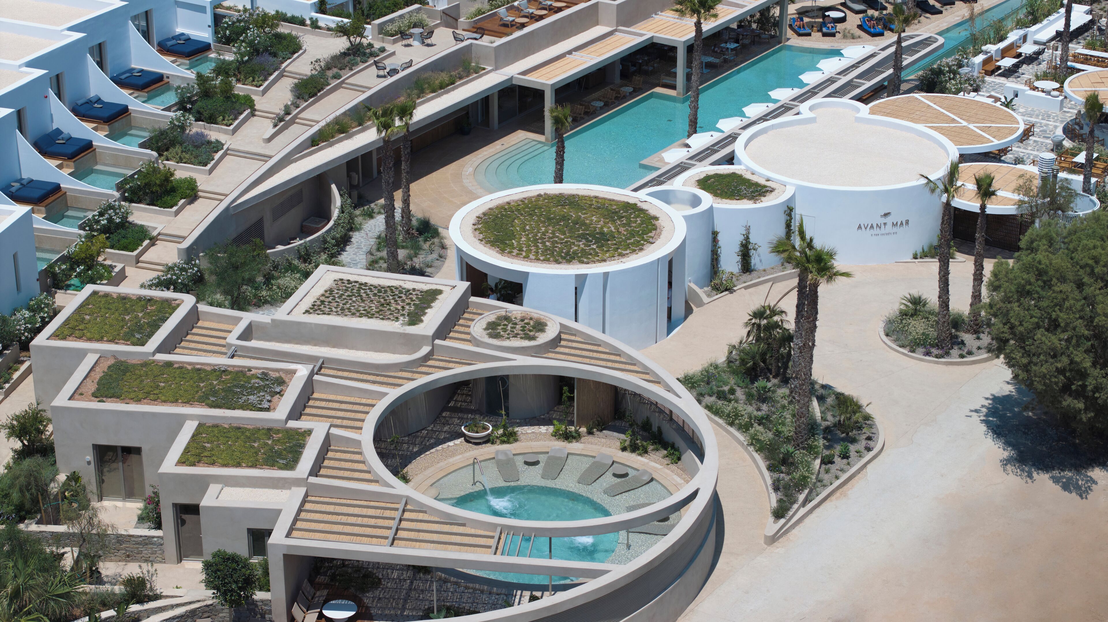 Vista frontal de la propiedad