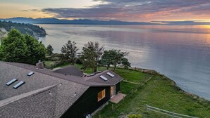 Exterior - Oceanfront Family Retreat (Oak Harbor)