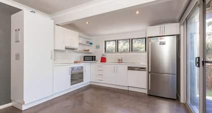 Anglers Cove @ Boomerang Beach