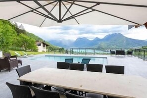 Piscine extérieure, piscine chauffée