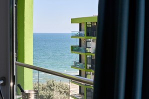 Terrace/patio - Luxury Alezzi (Navodari)