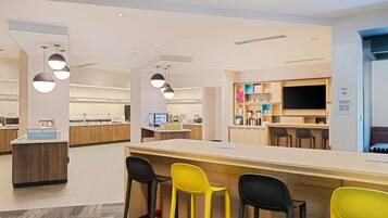 Desayuno buffet incluido todos los días