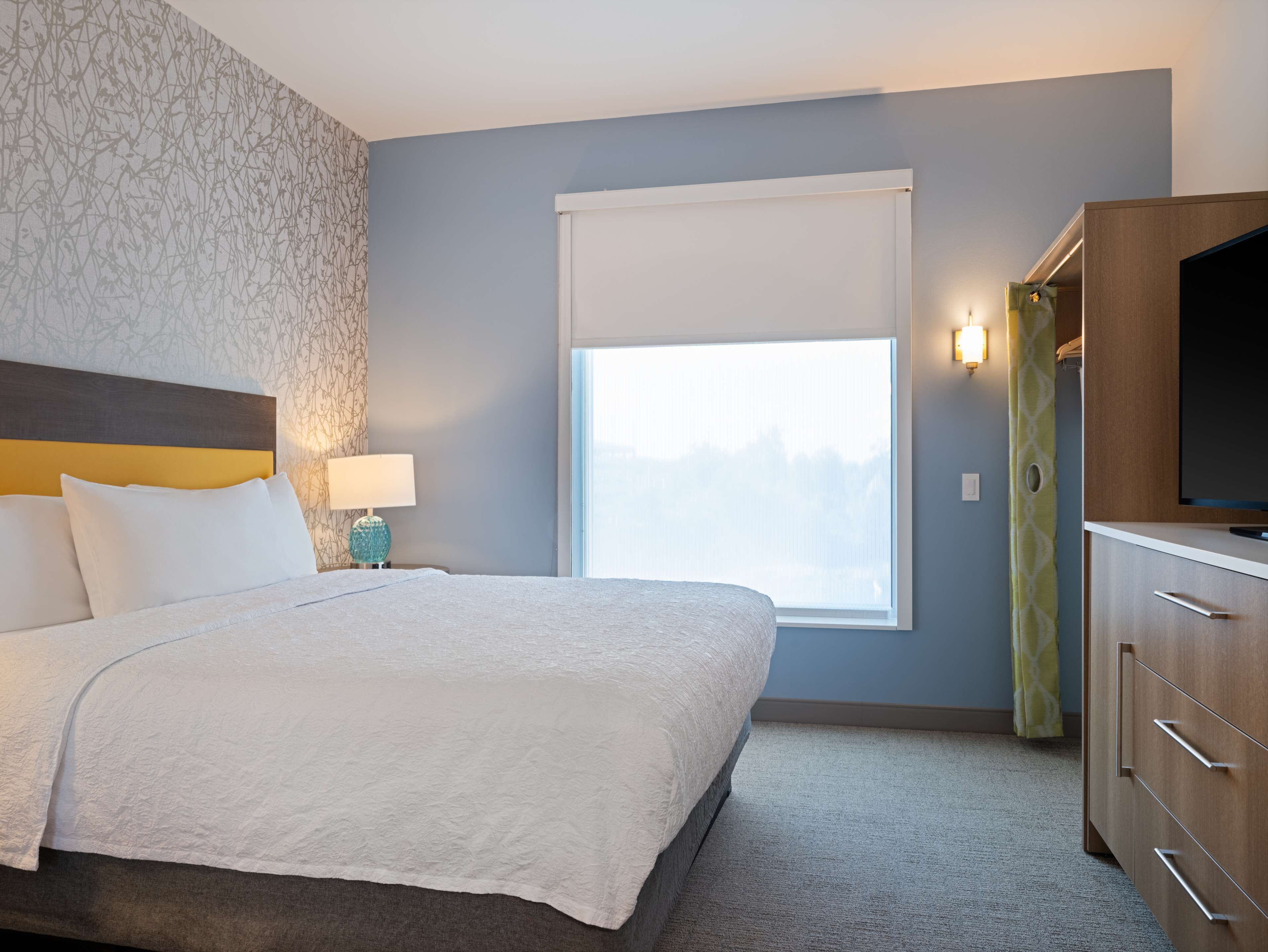 Photo - Home2 Suites By Hilton Atlanta Airport College Park