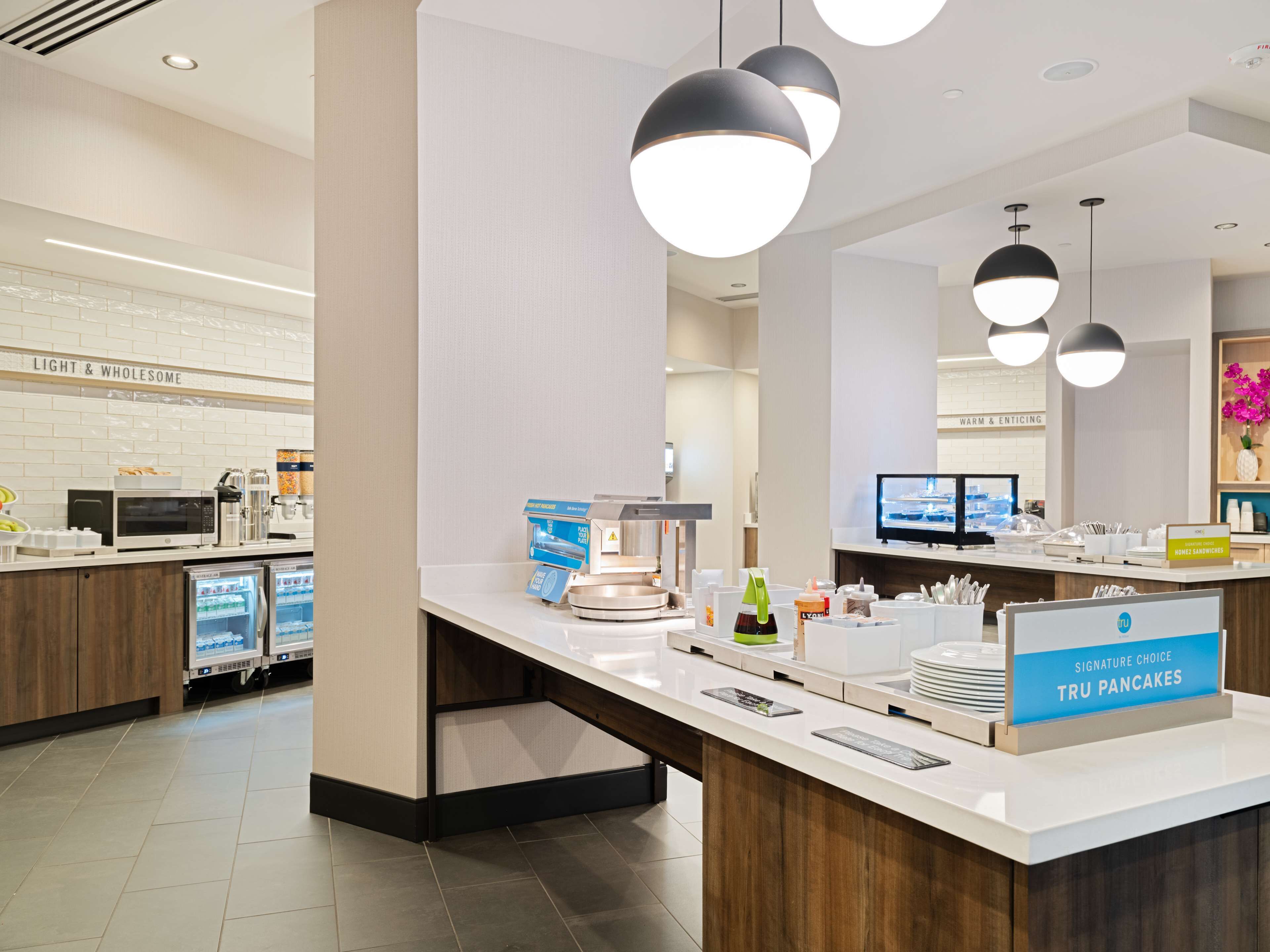 Desayuno bufé gratuito y diario