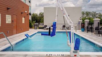 Seasonal outdoor pool