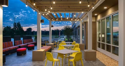 Home2 Suites By Hilton Fayetteville North