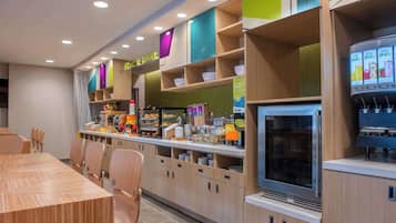 Free daily buffet breakfast
