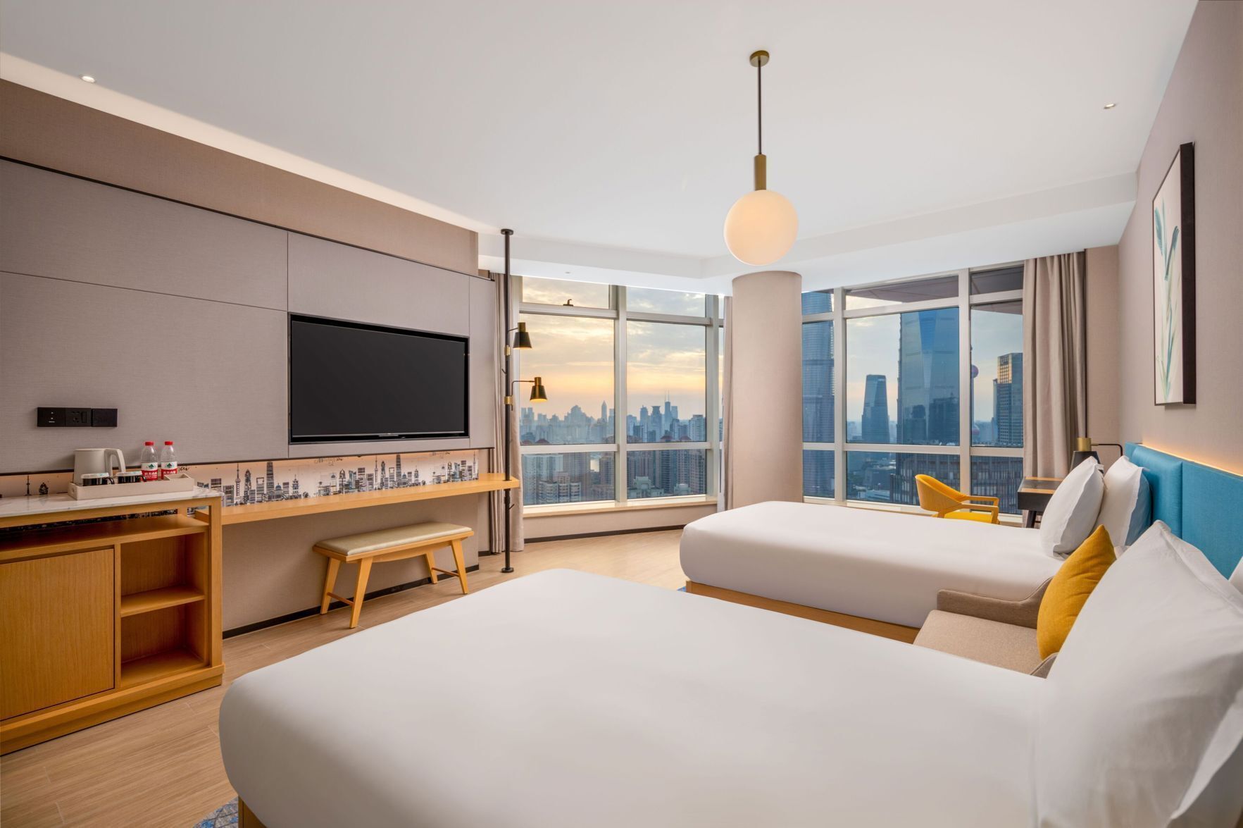 Down comforters, minibar, in-room safe, desk
