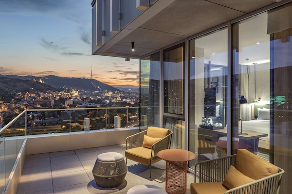 Kamar Premium, 1 Tempat Tidur King, teras | Pemandangan dari kamar