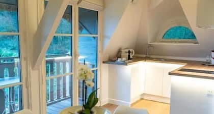 New Cottage & Spa de nage