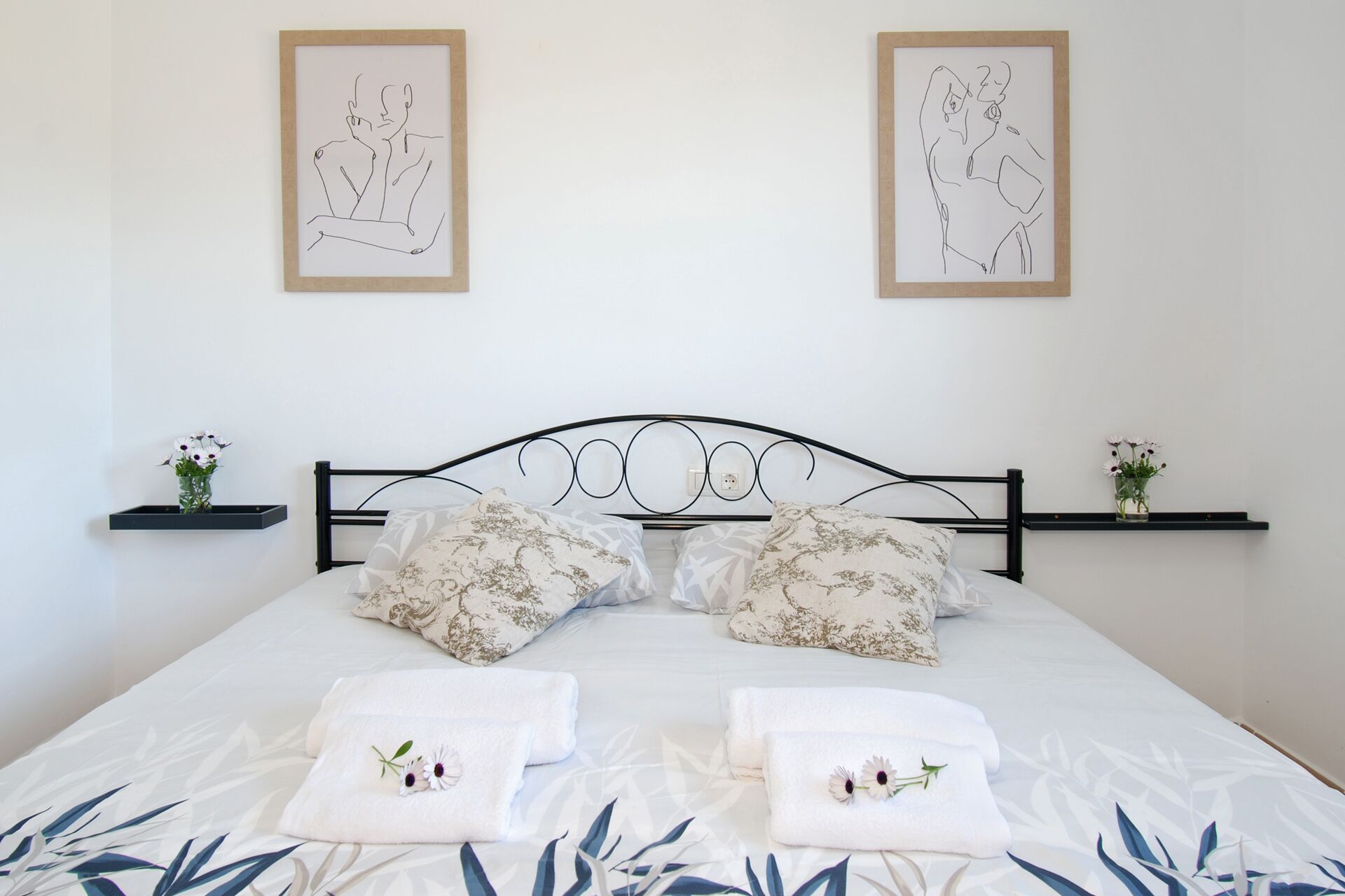 3 chambres, fer et planche à repasser, lit parapluie, Wi-Fi gratuit