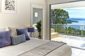 3 bedrooms, travel cot, WiFi, bed sheets - Blue Water Views 17 (Hamilton Island)