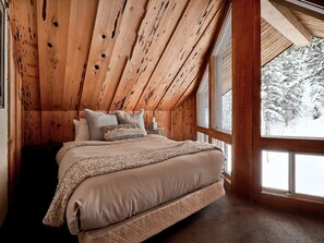 5 bedrooms, travel cot, free WiFi, bed sheets - Mountain Haven • Sundance, Utah • Hot tub • Game room • Bunk room and kid`s loft • Deluxe beds and linens • Mountain Cabins Utah (Sundance)