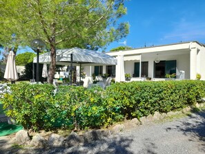 Exterior - Hibiscus Beach Village - Family apartments within walking distance of the sea (Follonica)