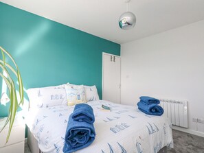 3 habitaciones, decoración personalizada y muebles diferentes