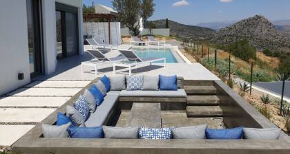 Nafplio Villa, private pool and sea view.