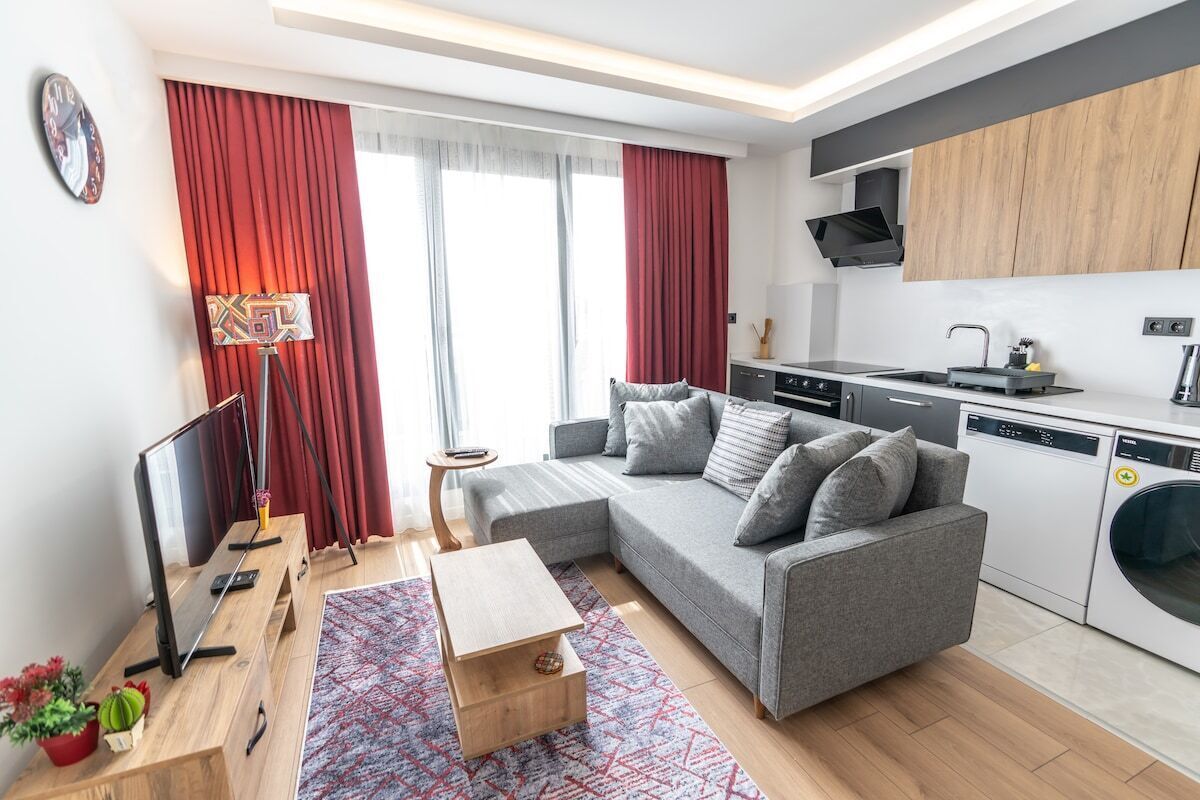 Relaxing Getaway: Serene 2BR Apt